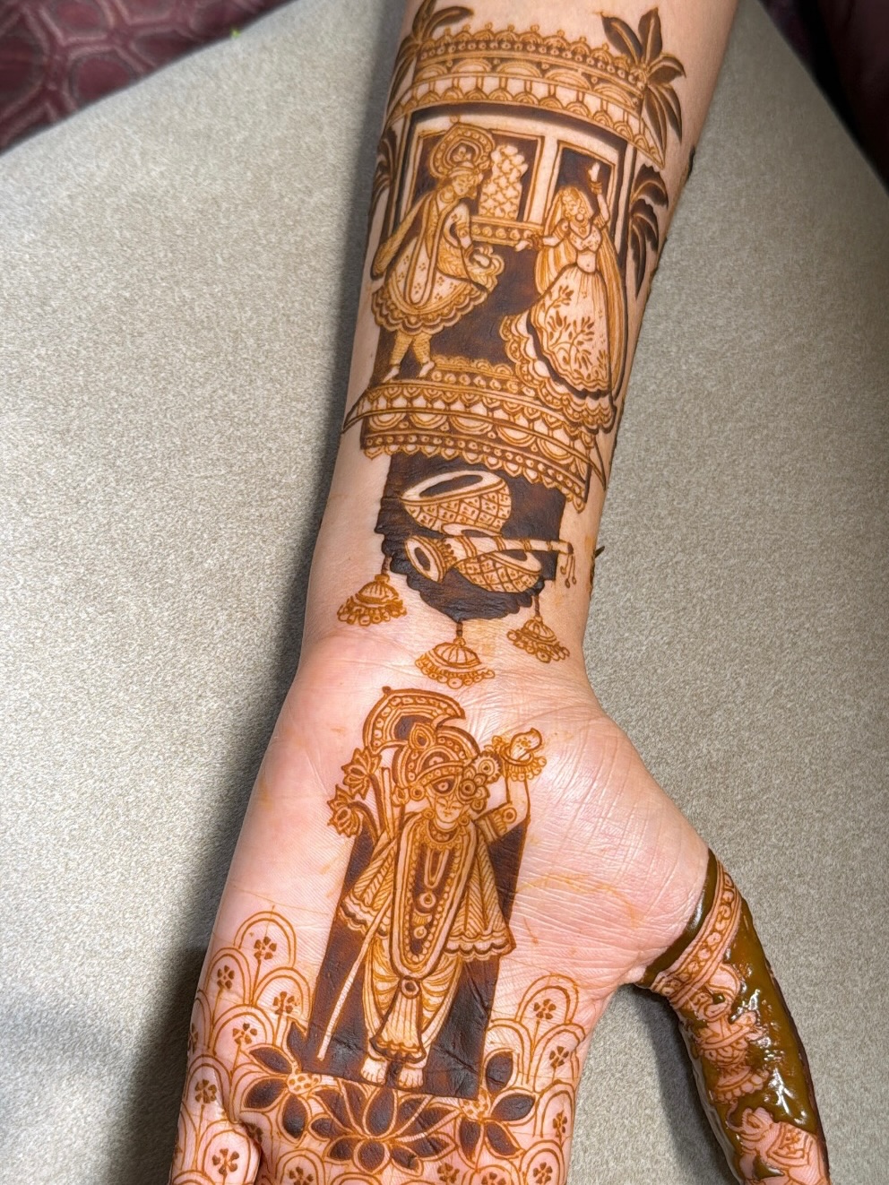 Mehendi Artist in Mehendi Artist in DLF Phase 1/2/3
